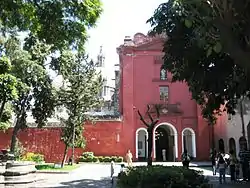 エル・カルメン元修道院