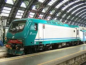 E464形