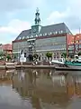 市庁舎