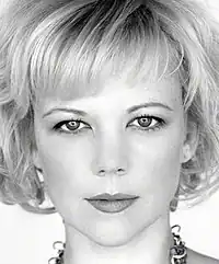 エミリー・バーグルEmily Bergl