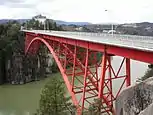 右岸上流側から望む恵那峡大橋