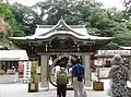江の島神社の拝殿（2009年7月22日撮影）