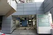 D2出入口