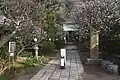 常立寺入り口