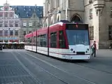 コンビーノ・ベーシック(5車体連接車)(2010年撮影)