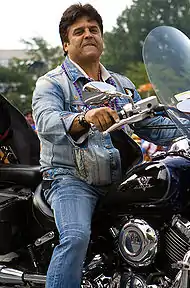 エリック・エストラーダErik Estrada