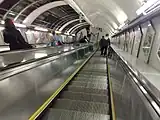 エスカレーター