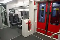 扉・エントランス