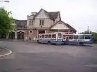 バンフィエルド駅