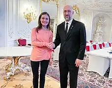 フィンランドのサンナ・マリン首相と（2022年10月6日）