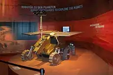 エクソマーズ・ローバー(現 ロザリンド・フランクリン)の試験機の初期の設計、2006年のベルリン国際航空宇宙ショーにおいて