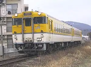 キハ48形使用の急行「つやま」車両リニューアル前