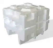 発泡プラスチック
