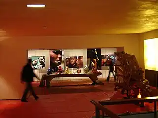 『アフリカの香水』展, ダッペール美術館, 2005年 (Exposition "Afrique en parfums au Musée Dapper à Paris,  en 2005)