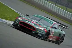 FIA GT選手権に参戦したスクーデリア・イタリアのアストンマーティン・DBR9(2006年)