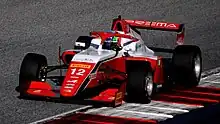 タトゥース・F3 T-318