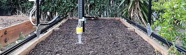 初めて散水するファームボット試作品
