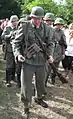 M43野戦服。靴もブーツではなくこのようなゲートルと編上靴が増えた(2010年クラクフ。エルベ川の戦い再現イベント)