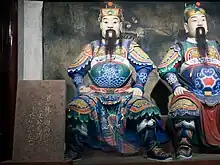 成都武侯祠の馮習塑像(中央)