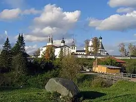 フェラポントフ修道院の遠景