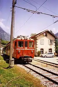 旧カーマ駅 北緯46度16分21秒 東経9度10分09秒﻿ / ﻿北緯46.27250度 東経9.16917度﻿ / 46.27250; 9.16917