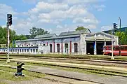 フィリャコヴォ鉄道駅構内の機関庫（2021年）