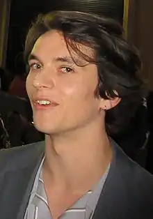 フィン・ホワイトヘッドFionn Whitehead