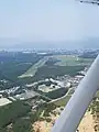 高度1000フィートから見たファーストフライト空港