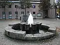 町役場前の村の泉