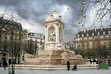 La fontaine Saint-Sulpice, au centre de la place Saint-Sulpice.