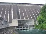 フォンタナダム（アメリカ）高さ150m