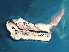 第一海堡(1974年)国土交通省 国土地理院 地図・空中写真閲覧サービスの空中写真を基に作成