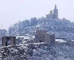 雪景色の要塞