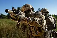 AKS-74を構える特殊作戦軍兵士