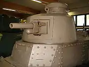21口径37mmライフル砲を搭載したルノー FT-17 軽戦車