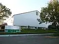 本館脇