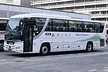 バスタ新宿を出発する富士芝桜まつり会場行き(フジエクスプレス)