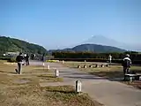 上り線側の園地