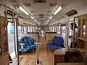 「青富士」の車内