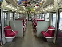 2007年以前の車内