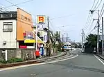 熊本電気鉄道の藤崎宮前駅 - 黒髪町駅間の併用軌道(2006年9月)