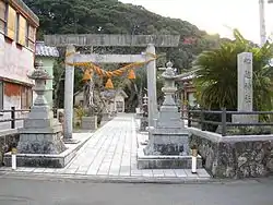 船越神社