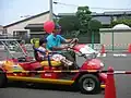 バイオディーゼル燃料により走る車に乗れる（千田清掃）