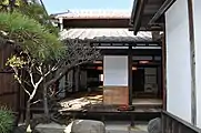 清明屋の中庭