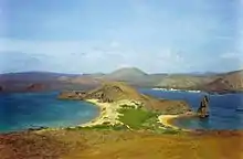 ガラパゴス諸島 - 1978年、自然遺産、世界遺産登録第一号。ウミイグアナなどのこの諸島固有種の生物が多々生息している。