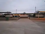 駅舎から見たホーム