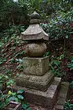 五輪塔(三重塔脇)鎌倉時代末期