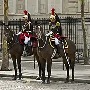現代のフランス共和国のギャルド・レピュブリケーヌ（共和国親衛隊）