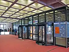 市立図書館