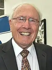 ジェフリ・パルマー(1989–1990)生年月日 (1942-04-21) 1942年4月21日（82歳）
